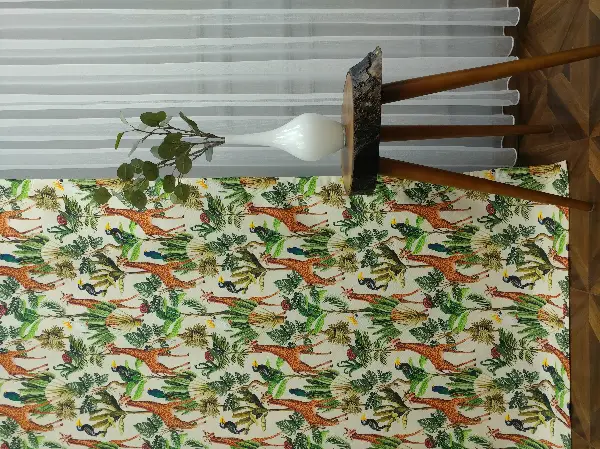 Tropikal Hayvan Desenli Fon Perde Evm582 Kumaşı Kalındır Duck Bezi Değildir- Yeşil-Kahverengi-Kırmızı-Sarı-Krem