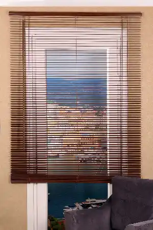 Mutfak Ahşap Jaluzi Perde- Kahverengi