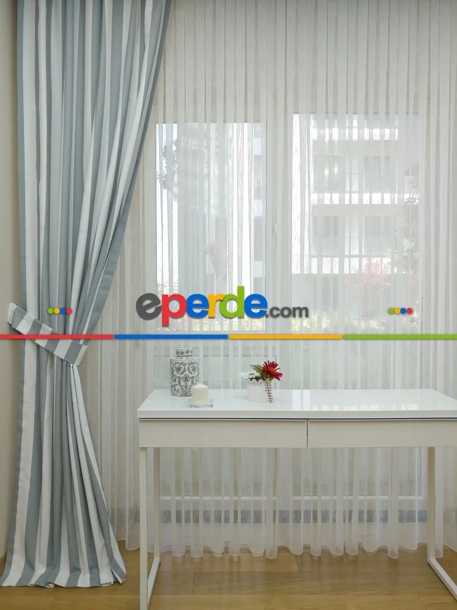 Gri Beyaz Çizgili Kaliteli Fon Perde Modelleri- Mavi-Beyaz