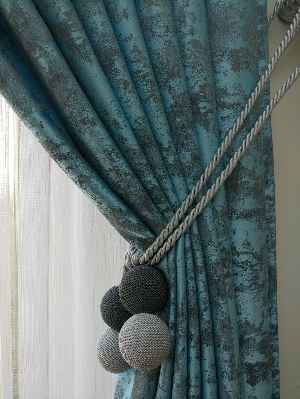 Patinedesenli Açık Mavi Renk Jakar Desenli Fon Perde- Mavi Açık-mavi Grimsi