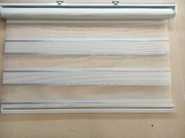 Salon - Zebra Mikro Pilise Gri Simli- Beyaz-gümüş Simli