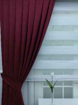 Vişne Düz Fon Perde- Vişne