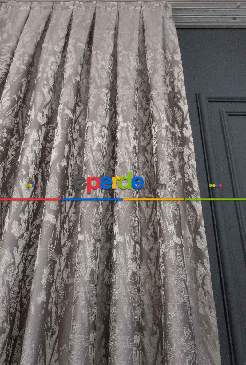 Jakar Dokuma Fon Perde Zemin Açık Gri(krem Desenli)