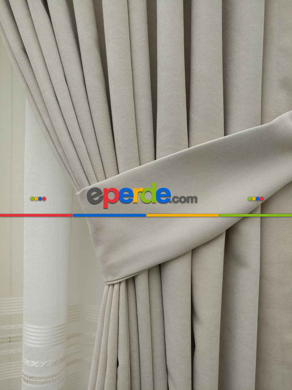 Açık Bej- Düz Fon Perde ( 150cm Dökümlü Fon )- Krem