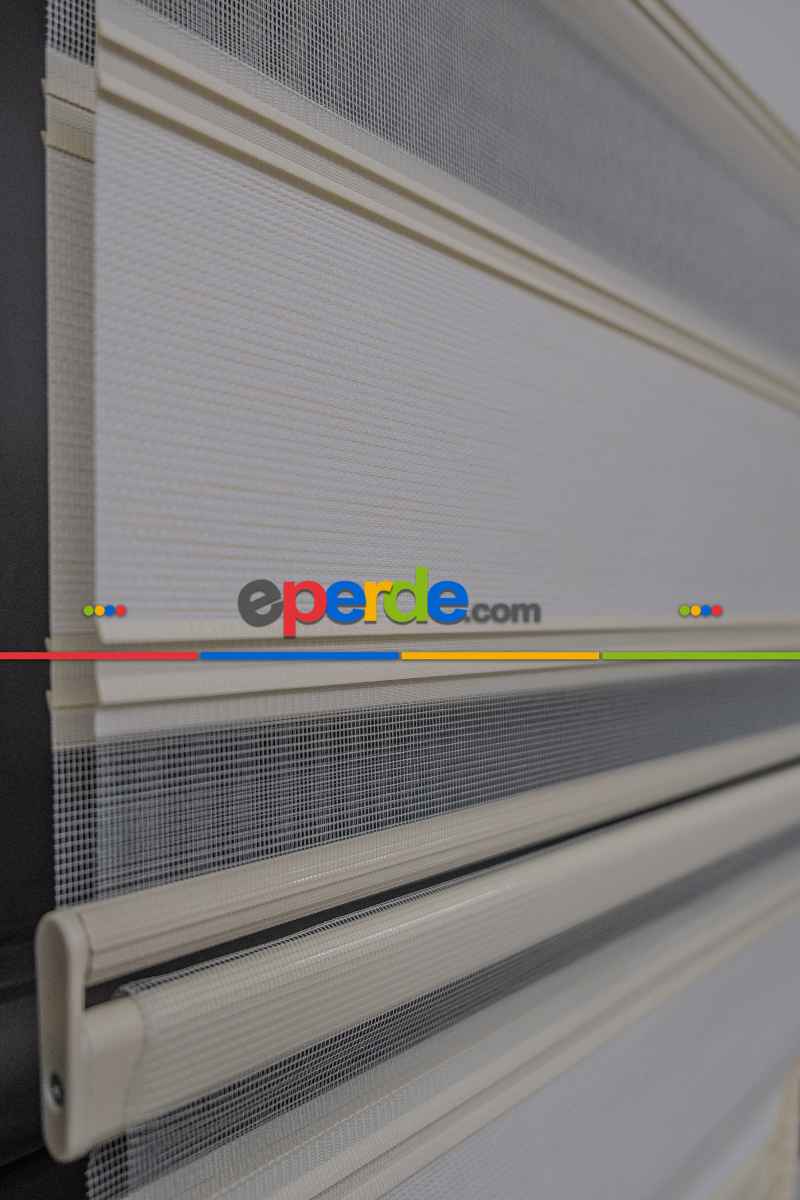 Oturma Odası - Zebra Perde - Yarım Plise - Geniş Palet Zebra Perde