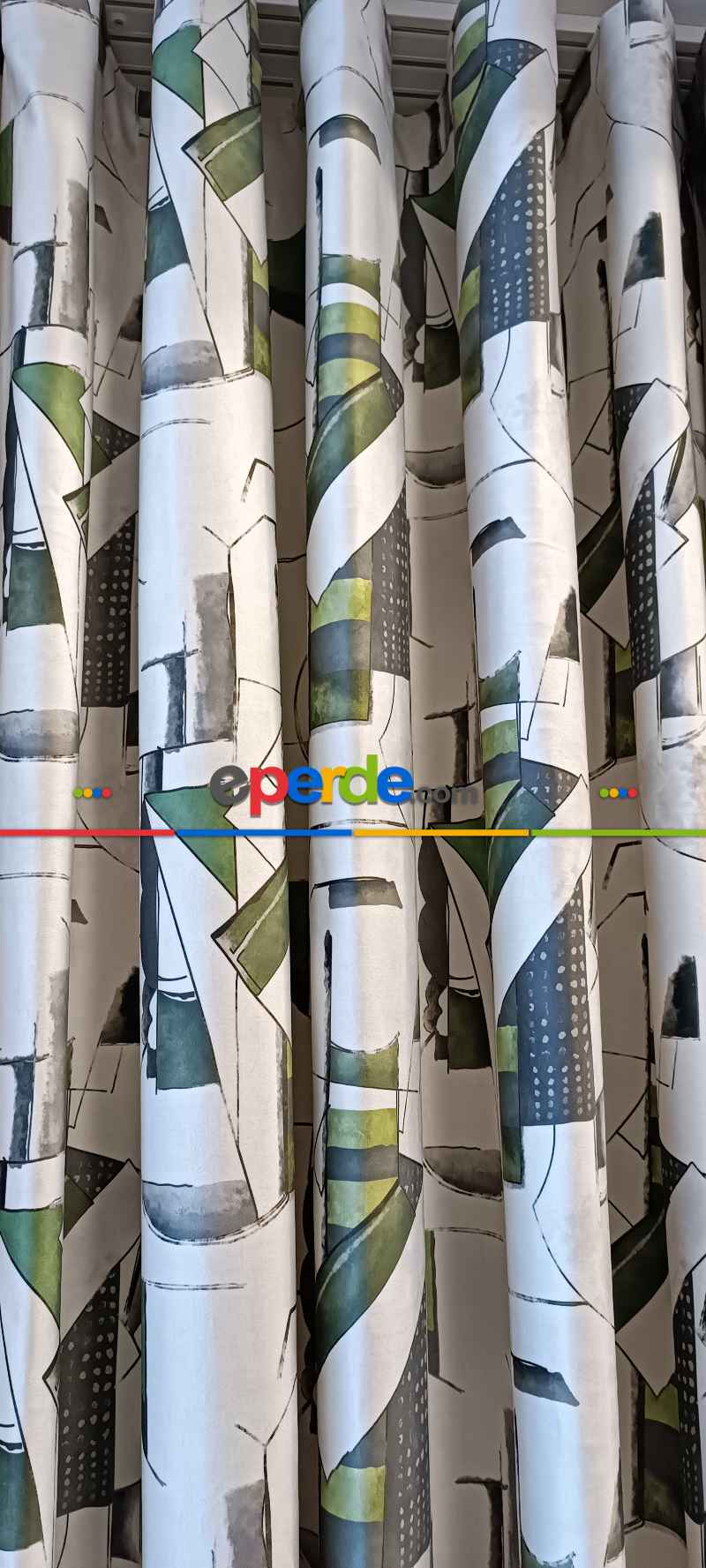 Modern Desenli Fon Perde İthal Kadife