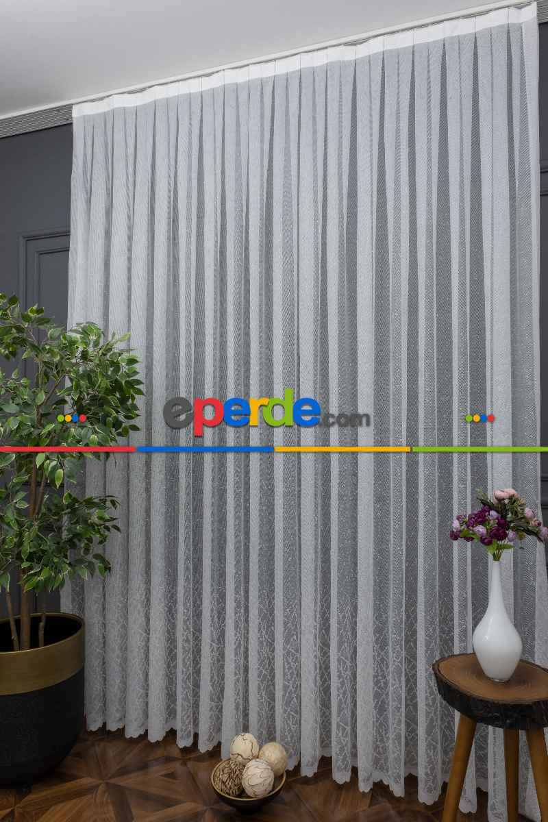 Etek Ucu Örme Desenli Tül - Ekru