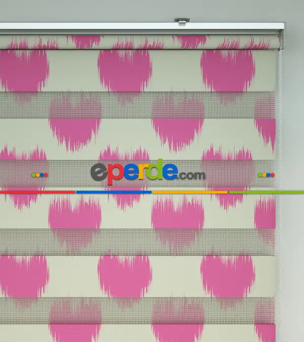 Kalp Desenli Baskılı Zebra Perde- Çok Renkli
