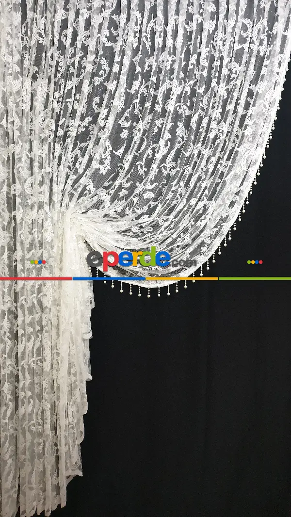 Kuvaze Model Tasarım Klasik Şal Desen Yanki Tiyatro Perde- Beyaz-ekru