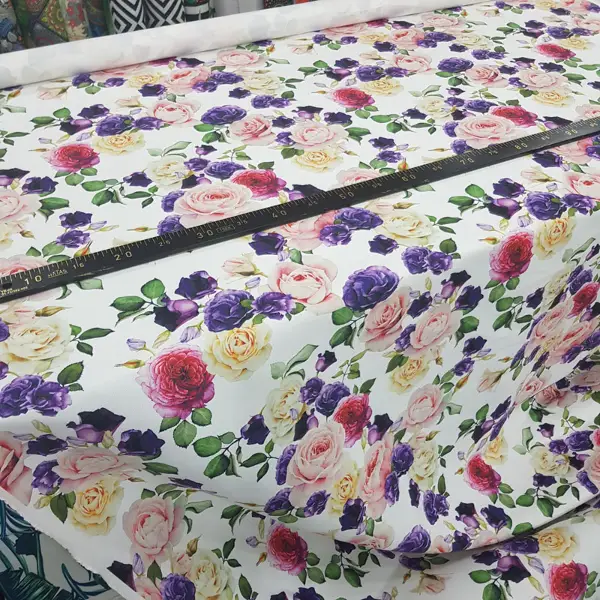 Çiçek Desenli Fon Perde Evm673 Kumaşı Kalındır Duck Bezi Değildir- Beyaz-Pembe Açık