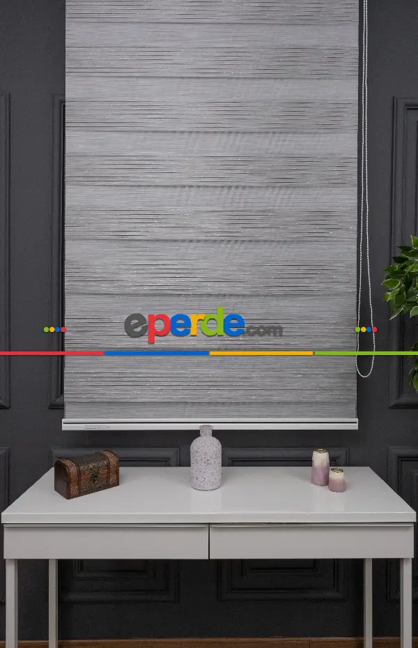 Zebra Perde - Gümüş Simli Geniş Plise Zebra Perde