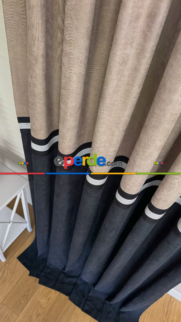 Siyah Ve Bej Rengi Kombinli Fon Perde, İki Kumaş Bordür İle Birleştirilmiştir, Özel Tasarımdır.