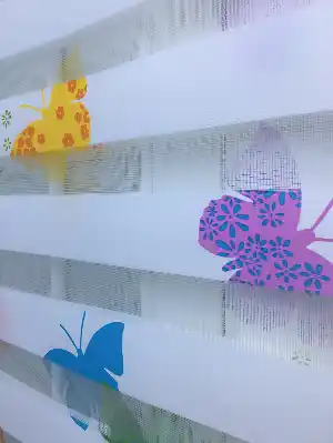 Çocuk Odası - Kelebek Desenli Zebra Perde- Mavi