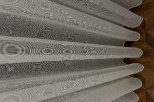 Arzenen Marka Doğal Yansımalarıyla Şık Görünümlü Kendinden Parlak Tül Perde- Krem - Kurşunlu Tül