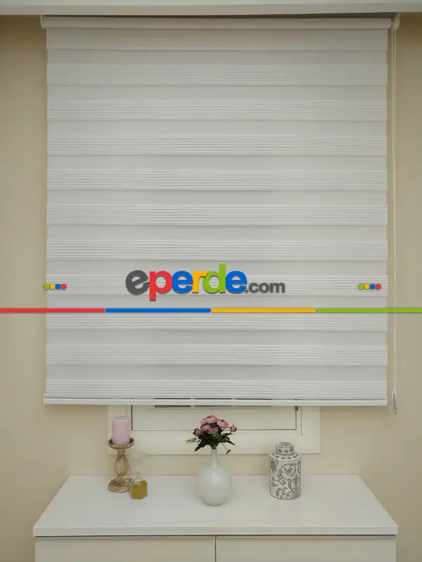 #üreticiden %40 Indirimli Açık Krem Dar Plise Zebra Perde - Beyaz