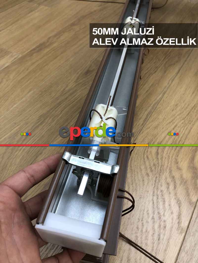 Mutfak Ahşap Jaluzi Perde- Vizon Rengi