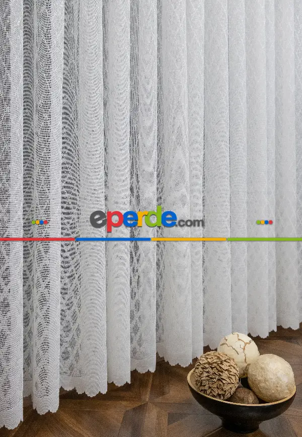 Genç Odası - Fransız Dantel Tül Perde - Yüksek Kalite