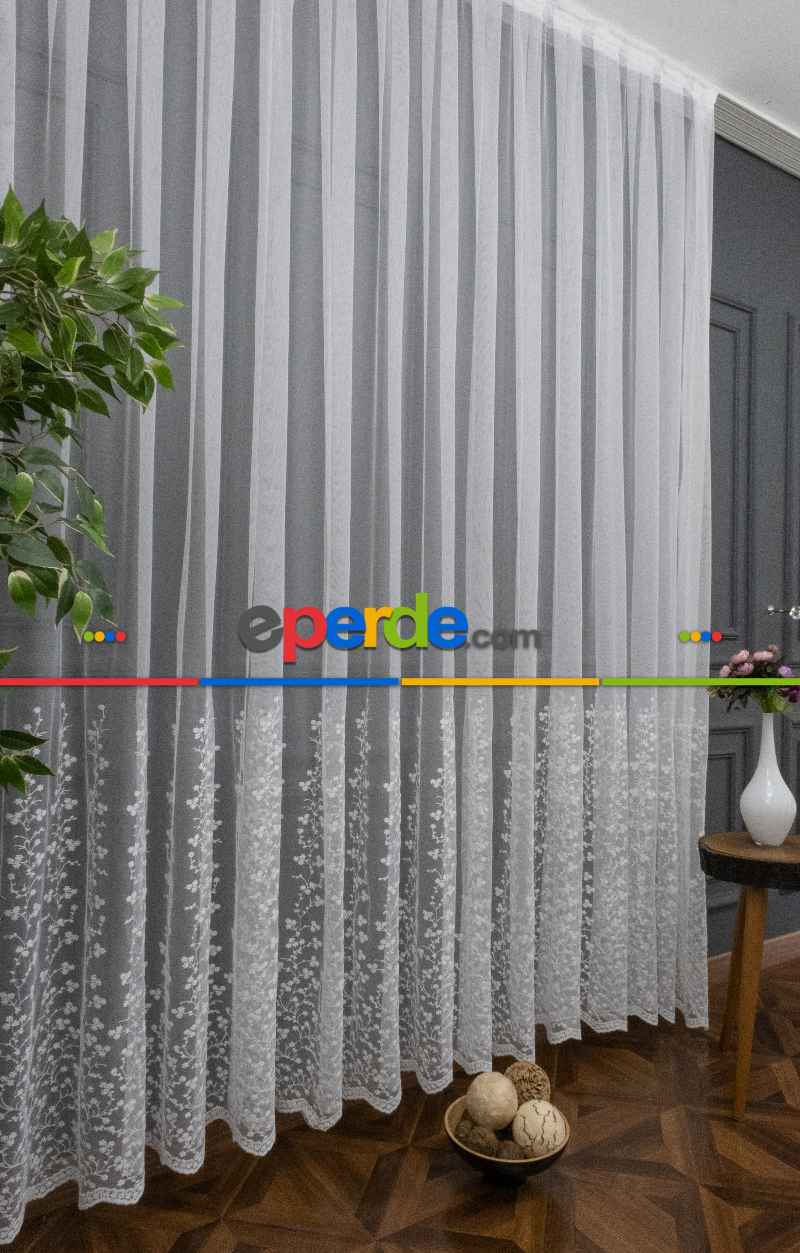 Etek Geniş Desenli Papatya Tasarımlı Tül Perde