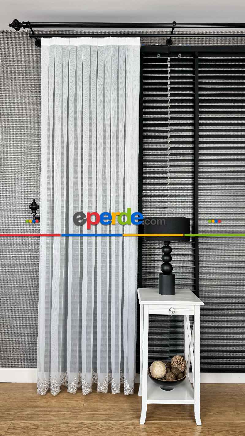 Yatak Odası Ekru Bej Etek Ucu Özel İplik Hafif Simli Damask Brode İşlemeli Tül Perde - Ağır Gramajlı Premium Nakışlı