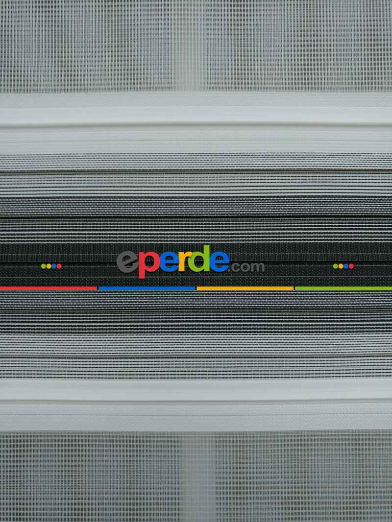 Zebra Perde - Degrade Renk Geçişli Pileli Zebra Perde- Siyah-beyaz