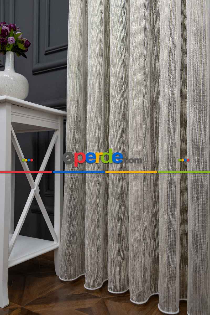 Altın Çizgili Düz Fantezi Tül Perde