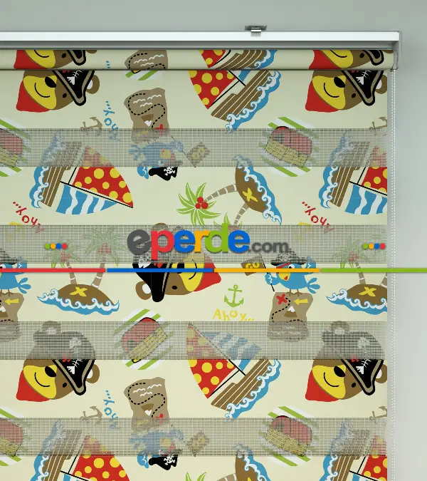 Bebek Odası Zebra Perde - Denizci Baskılı Zebra Perde- Mavi-Kırmızı-Beyaz-Hardal Sarısı