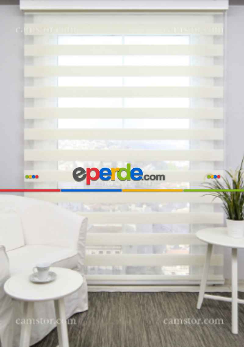 Oturma Odası - Ekru Mikro Pilise Zebra Perde- Beyaz-ekru