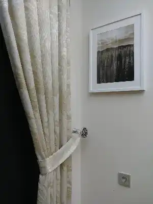 Krem Yaprak Desenli Jakar Fon Perde- Krem