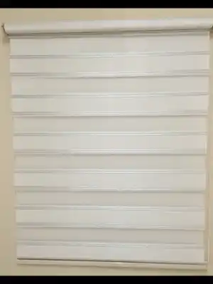 Pliseli Zebra Perde Gümüş Simli - Beyaz