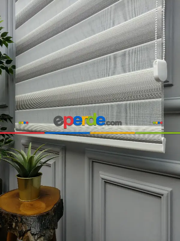 Salon Zebra Perde - 2021 Sezonu - Degrade Renk Geçişli Micro Pileli (pilise) Zebra Perde- Beyaz