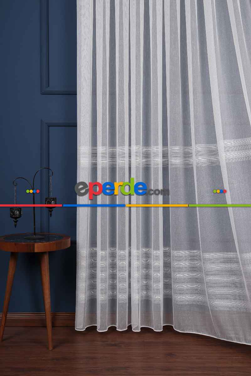 Yatak Odası - Enine Bantlı Simli Düz Tül Perde Ütü Istemez