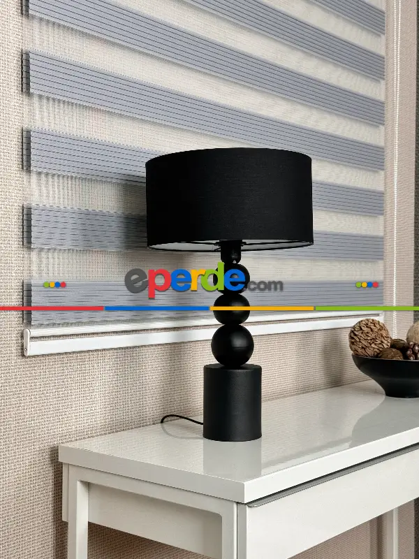 750tl Yerine - Gri Pliseli Zebra Perde, Standart Metal Kasalı Yüksek Kalite Kornişe Kolay Montaj Seçenekli