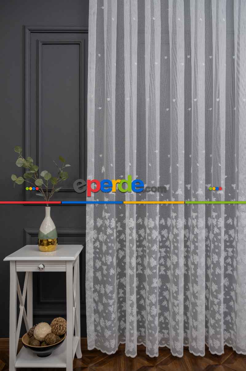 Etek Ucu Yaprak Desen Ütü İstemez Kırışmaz Tül