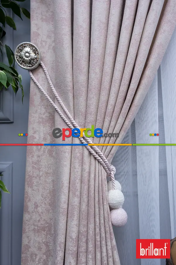 Patinedesenli Brillant Jakar Fon Perde(dökümlü Fon )- Bej-pudra