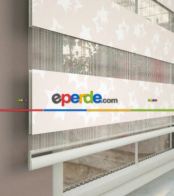 Yıldız Desenli Baskılı Zebra Perde- Çok Renkli