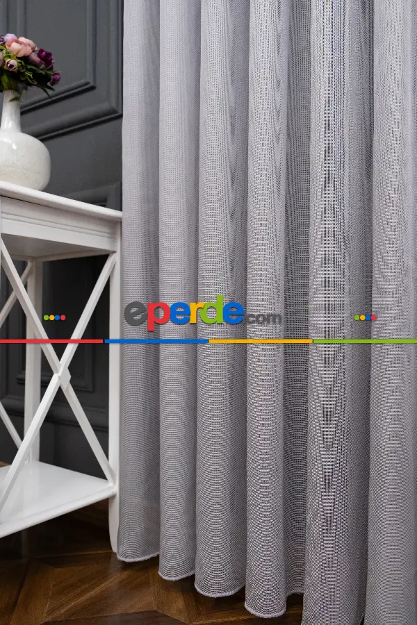 Yatak Odası - Açık Gri Renkli Kedi Tırmalamalarına Dayanaklı Tül Perde