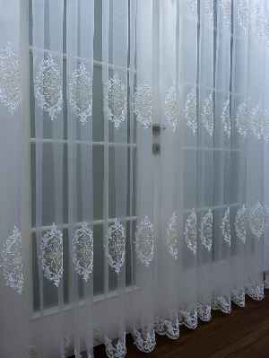 Damask Desen Nakış İşlemeli Tül Perde- Krem-Ekru