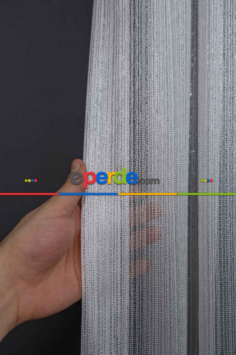 Yatak Odası - Gümüş Çizgili Düz Fantezi Tül Perde