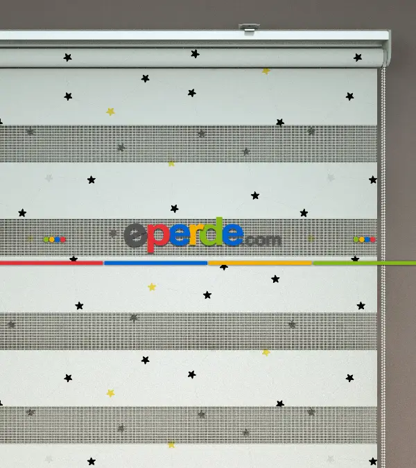 Çocuk Odası - Yıldız Desenli Baskılı Zebra Perde- Çok Renkli