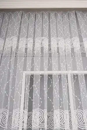 Su Yolu Desen Brode Işlemeli Tül Perde