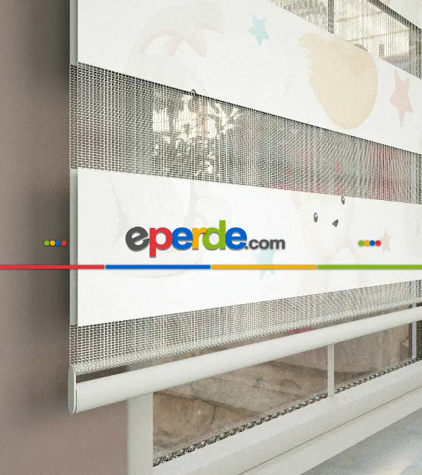 Yıldız Desenli Baskılı Zebra Perde- Çok Renkli