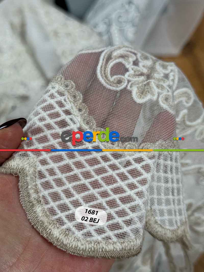 Oturma Odası - Damask Desen Nakışlı Tül Perde - Özel Dokuma Ağır Gramajlı Premium