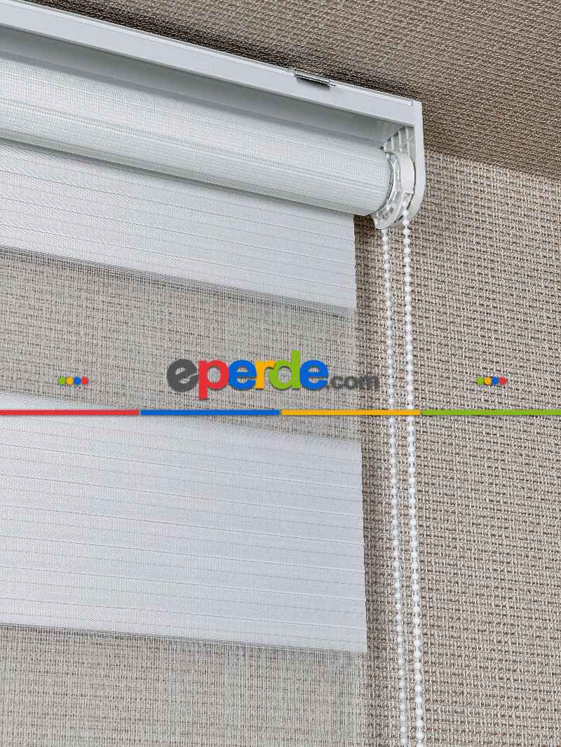 Ekru Pliseli Geniş Zebra Perde, Standart Metal Kasalı Yüksek Kalite Kornişe Kolay Montaj Seçenekli