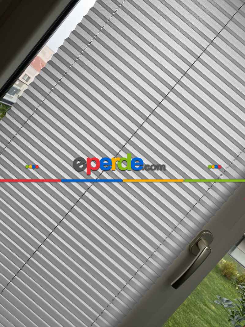 Plise Perde Açık Gri Renk