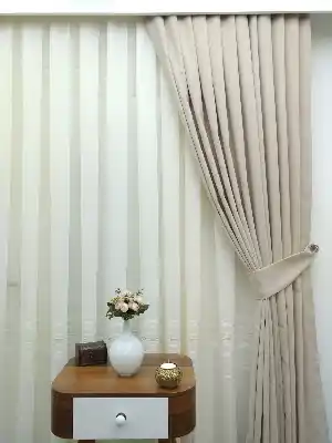 Açık Bej- Düz Fon Perde ( 150cm Dökümlü Fon )- Krem