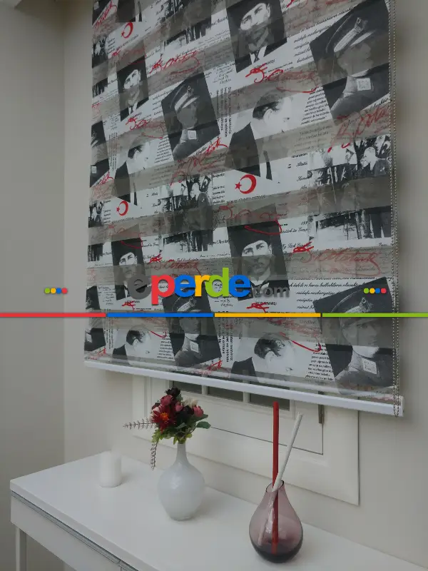 Atatürk Baskılı Zebra Perde- Siyah-kırmızı-beyaz-siyah Kırmızı- Çok Renkli 3