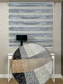 Genç Odası Gri Jakar Dokuma Zebra Perde, Standart Metal Kasalı Yüksek Kalite Kornişe Kolay Montaj Seçenekli