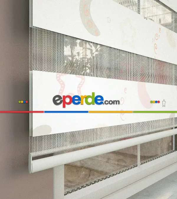 Yıldız Desenli Baskılı Zebra Perde- Çok Renkli