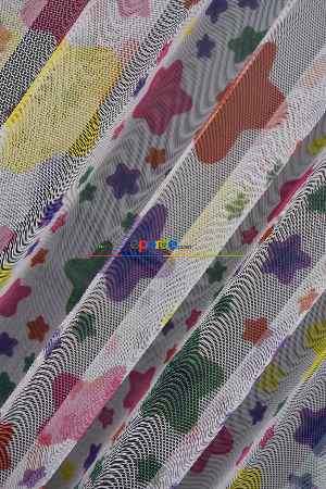 Hazır Ölçülü Petek Zemin Renkli Yıldızlar Desenli Grek Baskılı Tül Perde