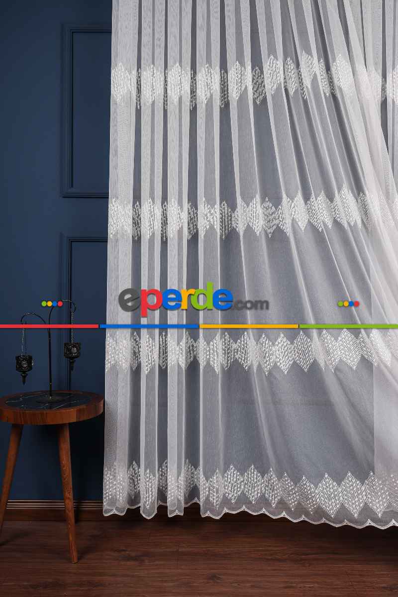 Salon Tül - Yaprak Tt Zemin Brode Nakış İşlemeli Tül Perde